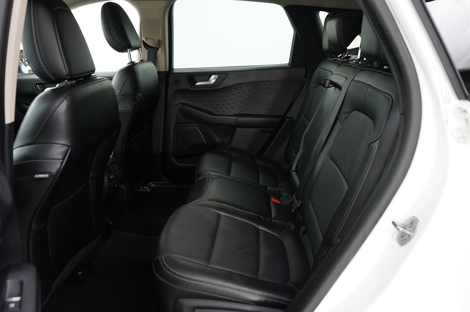 2020 Ford Escape Titanium Hybrid photo 14