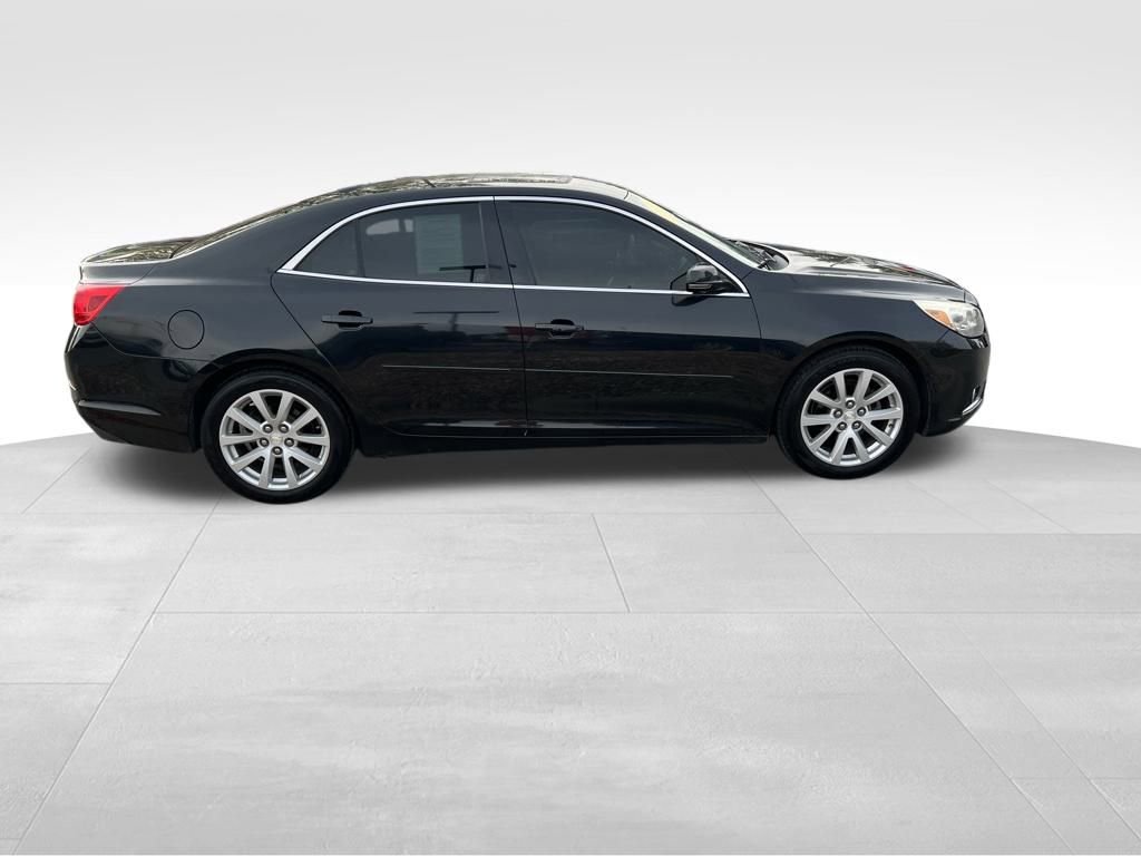 2013 Chevrolet Malibu 2LT photo 4