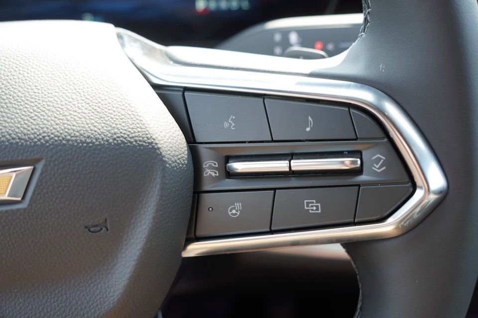 2026 Chevrolet Equinox LT photo 12