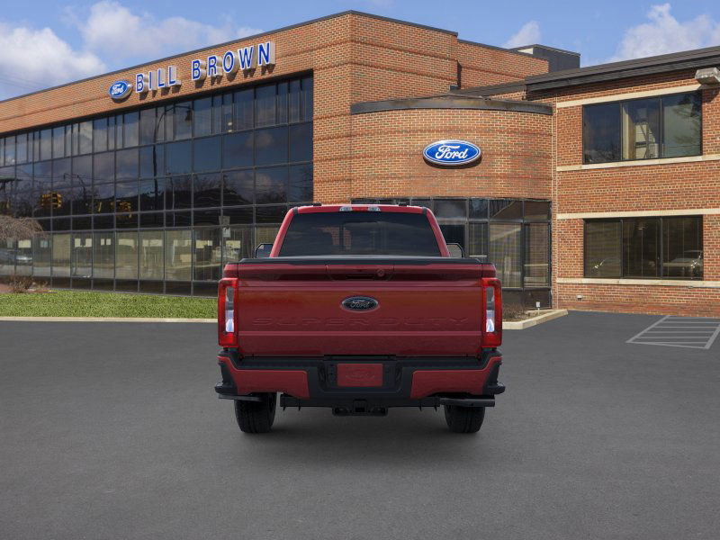 2026 Ford F-350 XLT photo 4