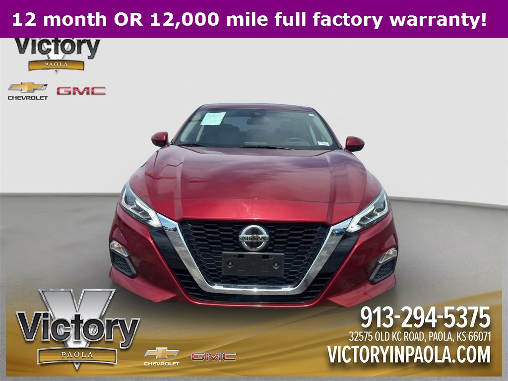 Used 2022 Nissan Altima SV with VIN 1N4BL4DV9NN360669 for sale in Kansas City