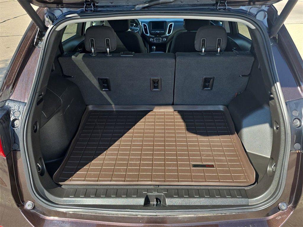 2020 Chevrolet Equinox LT photo 26