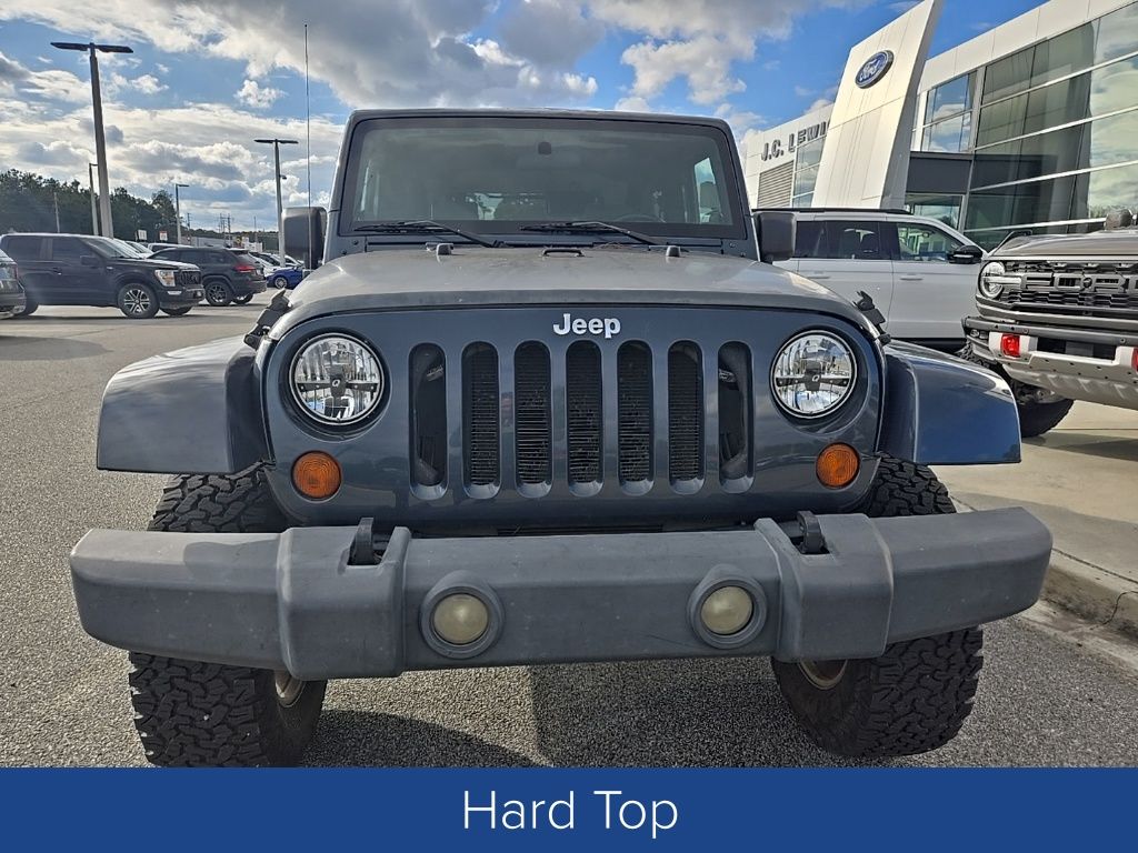 2007 Jeep Wrangler Sahara photo 2