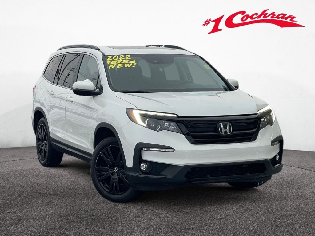 2022 Honda Pilot SE's photo
