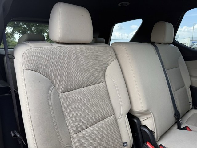 2023 Chevrolet Traverse LS photo 14