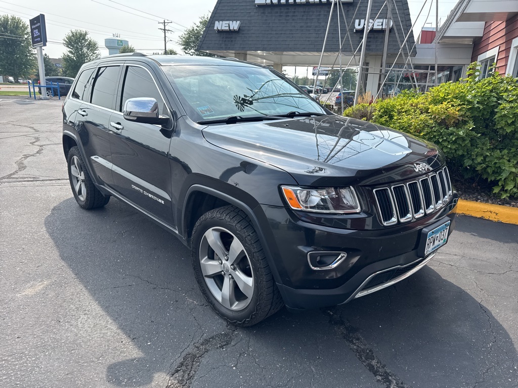 Used 2016 Jeep Grand Cherokee Limited with VIN 1C4RJFBG7GC325710 for sale in Apple Valley, Minnesota
