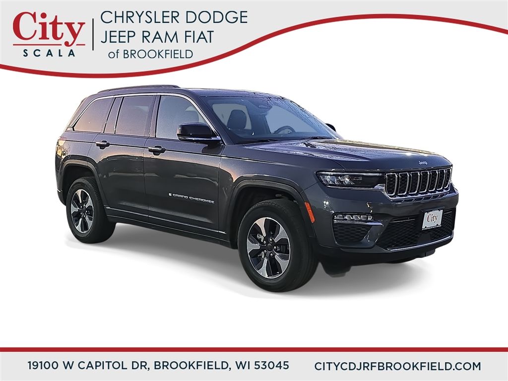 2024 Jeep Grand Cherokee 4xe's photo