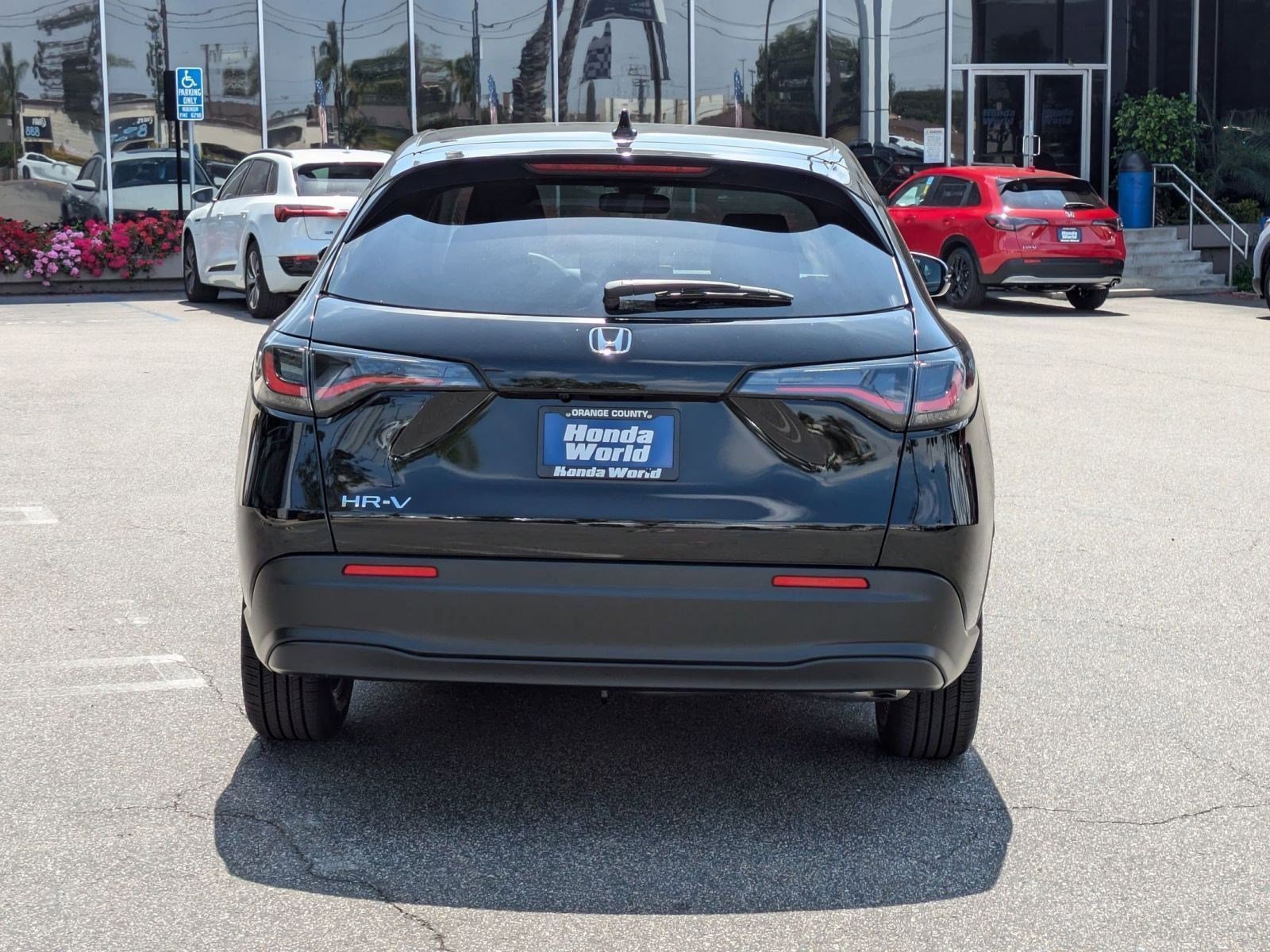 2026 Honda HR-V LX photo 5