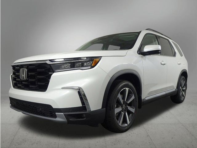2025 Honda Pilot Touring's photo