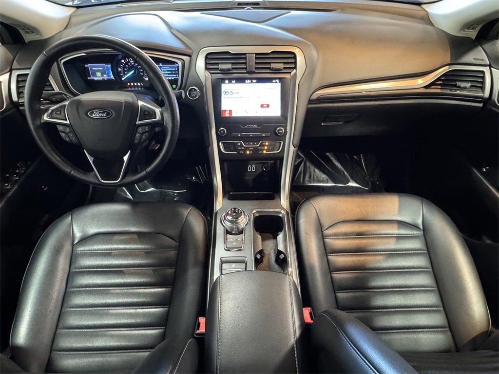 2019 Ford Fusion Hybrid SEL photo 22