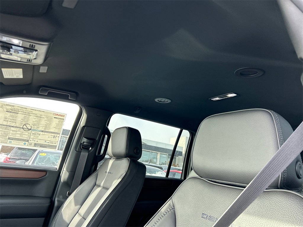2026 GMC YUKON XL - Image 28