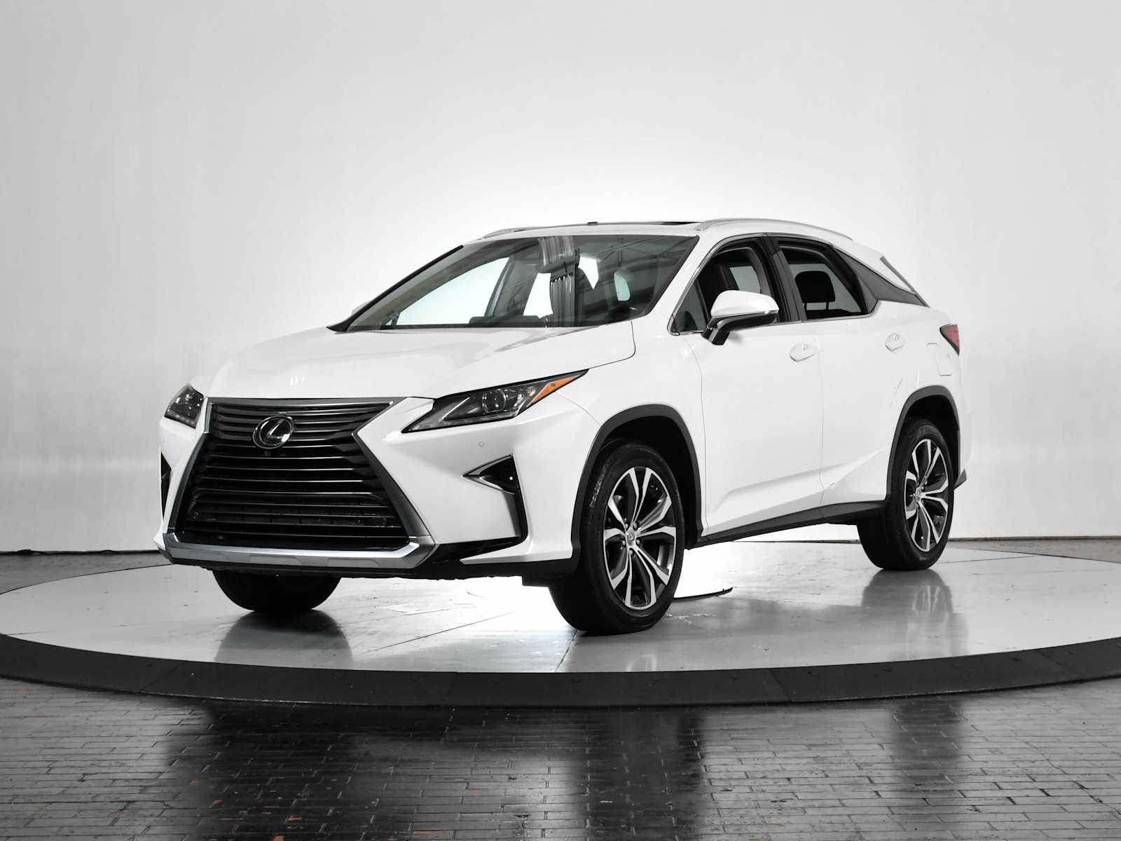 2017 Lexus RX 350's photo