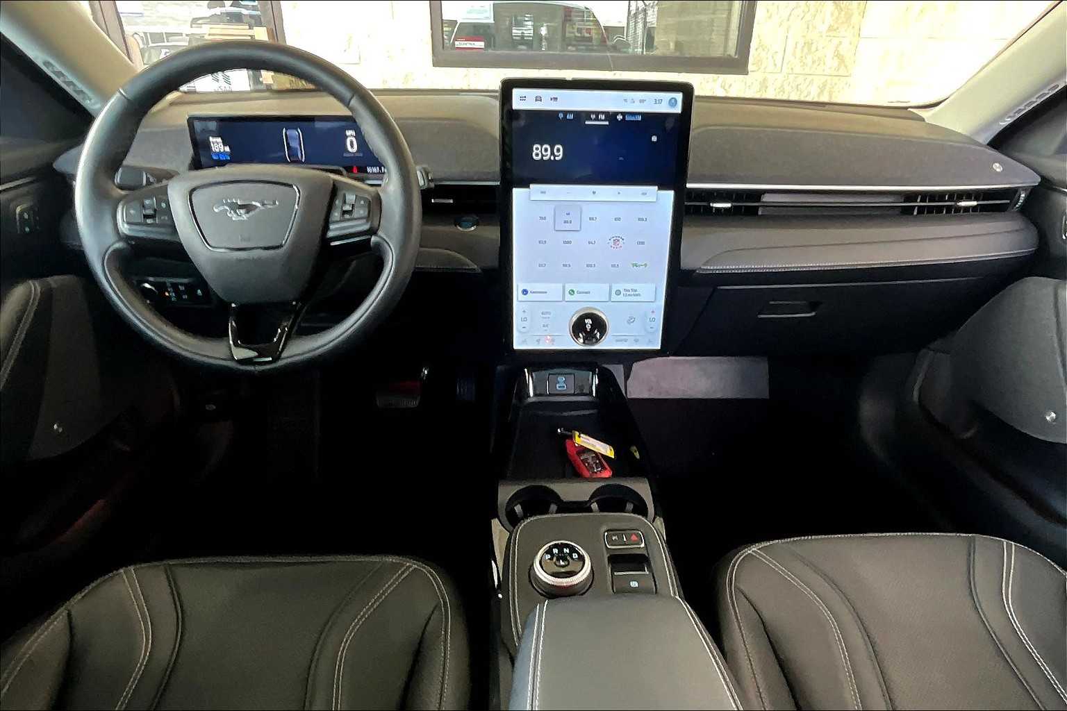 2024 Ford Mustang Mach-E Premium photo 15
