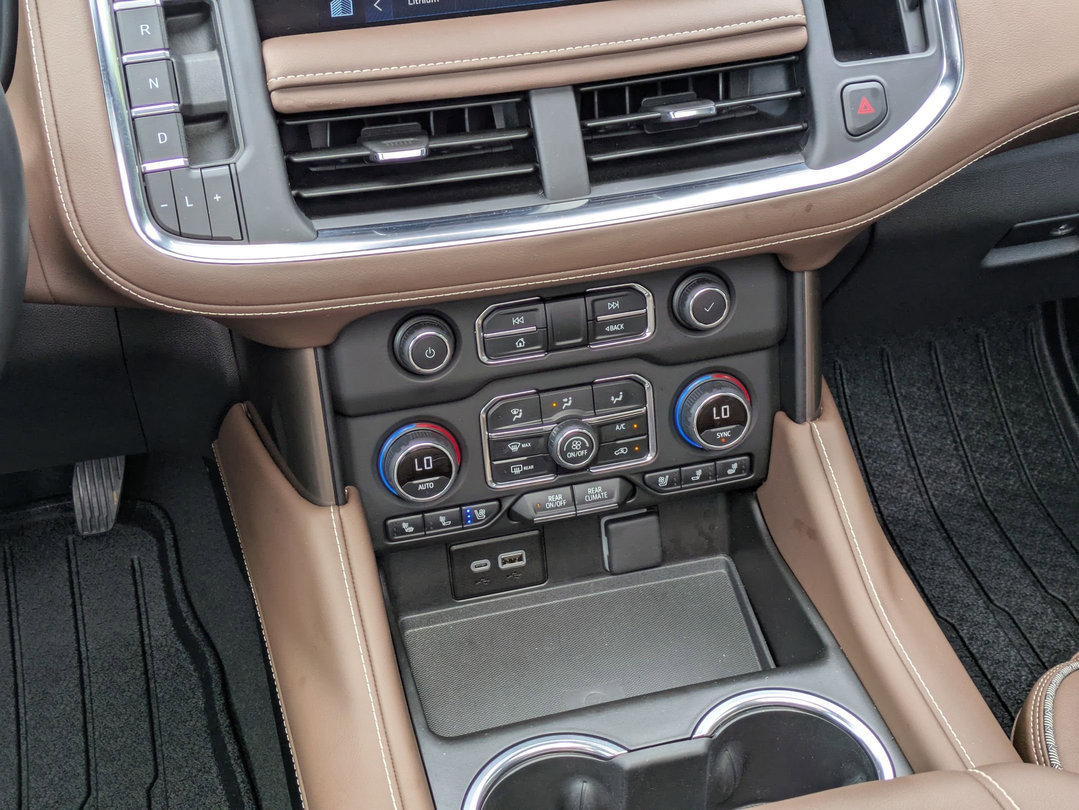 2024 Chevrolet Tahoe High Country photo 20
