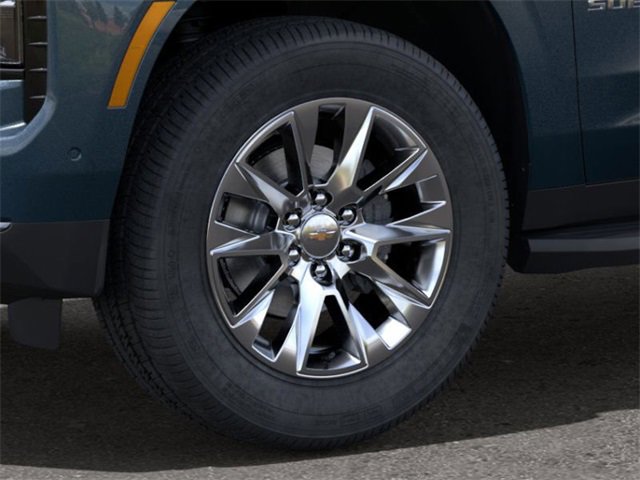 2025 Chevrolet Suburban Premier photo 8