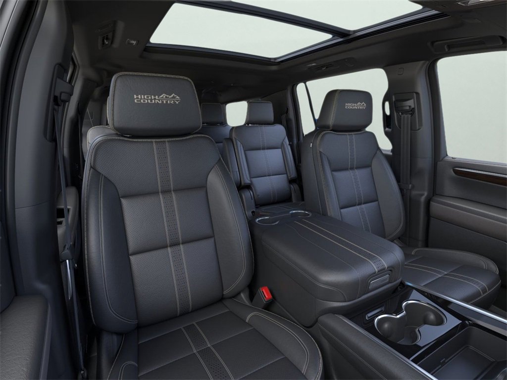 2025 Chevrolet Suburban High Country photo 15