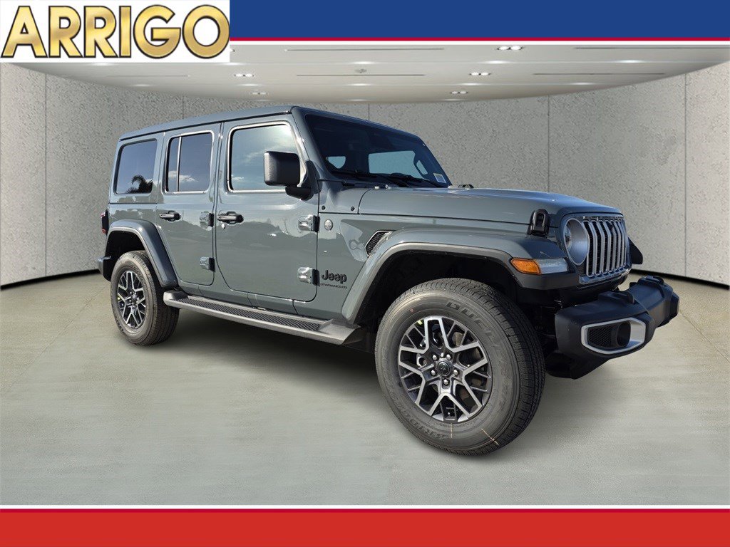 2026 Jeep Wrangler 4-Door Sahara's photo