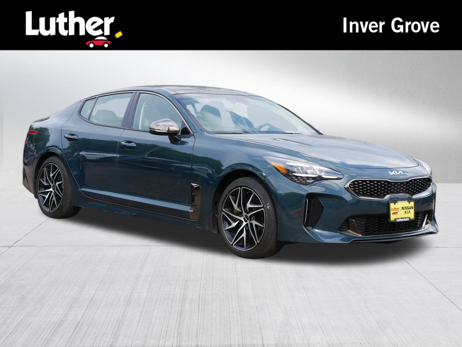2023 Kia Stinger GT-Line's photo
