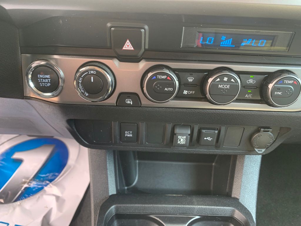 2023 Toyota Tacoma SR5 photo 19
