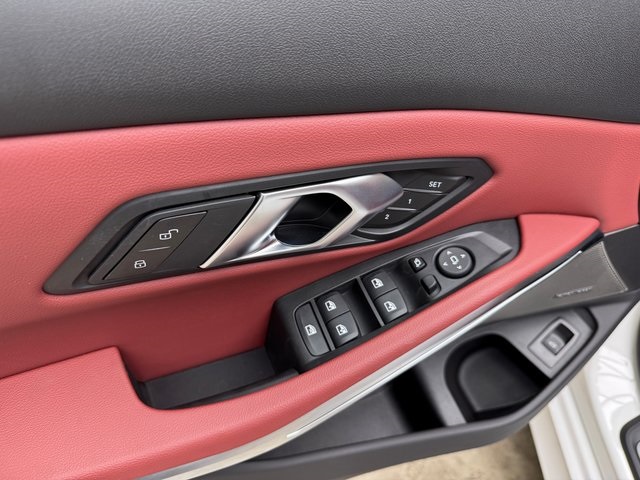 2025 Bmw 330i xDrive photo 10