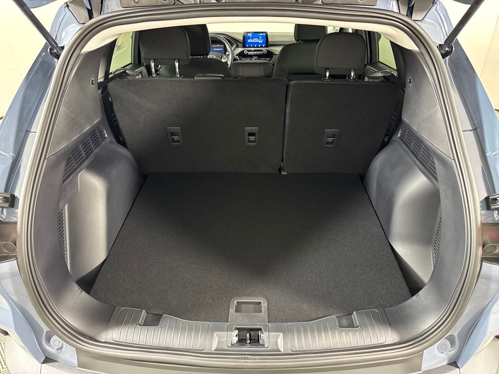 2025 Ford Escape Active photo 17