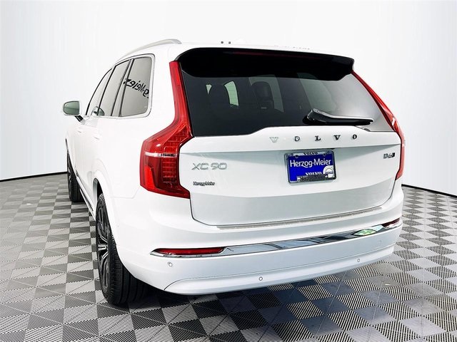 2025 Volvo XC90 Plus photo 2