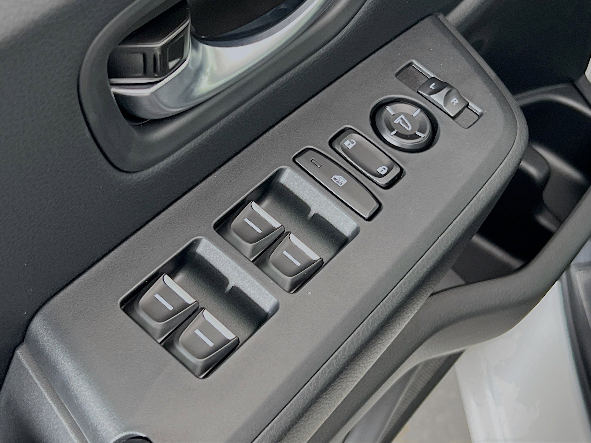 2025 Honda Pilot EX-L photo 17