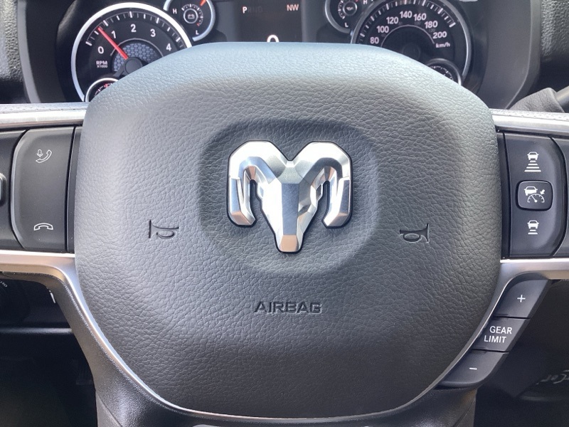 2026 Ram 2500 Tradesman photo 24
