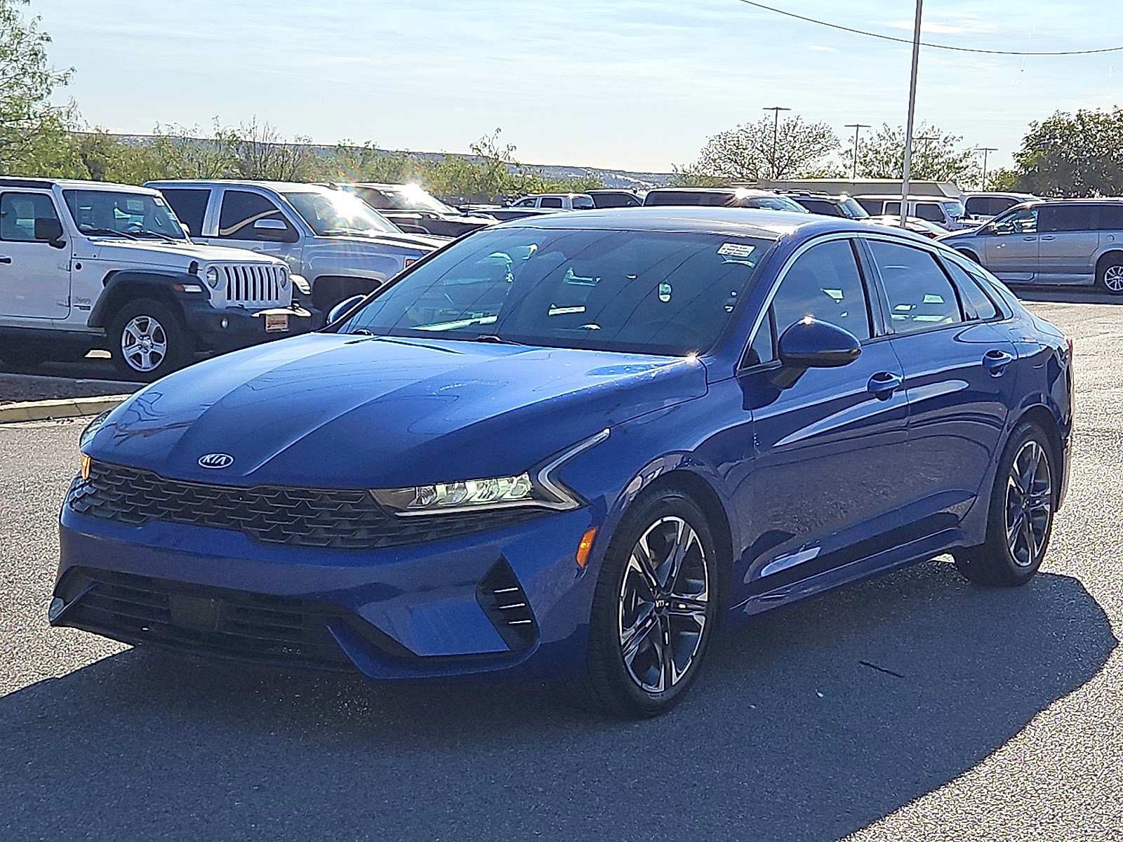 2021 Kia K5 EX photo 2