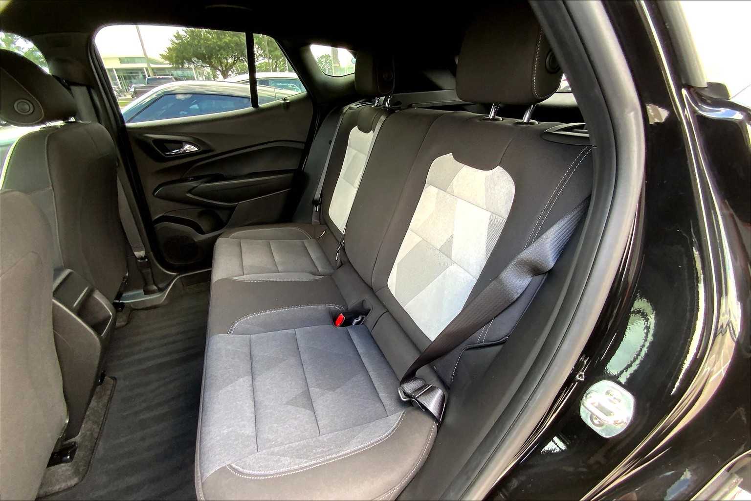 2024 Chevrolet Trax photo 18