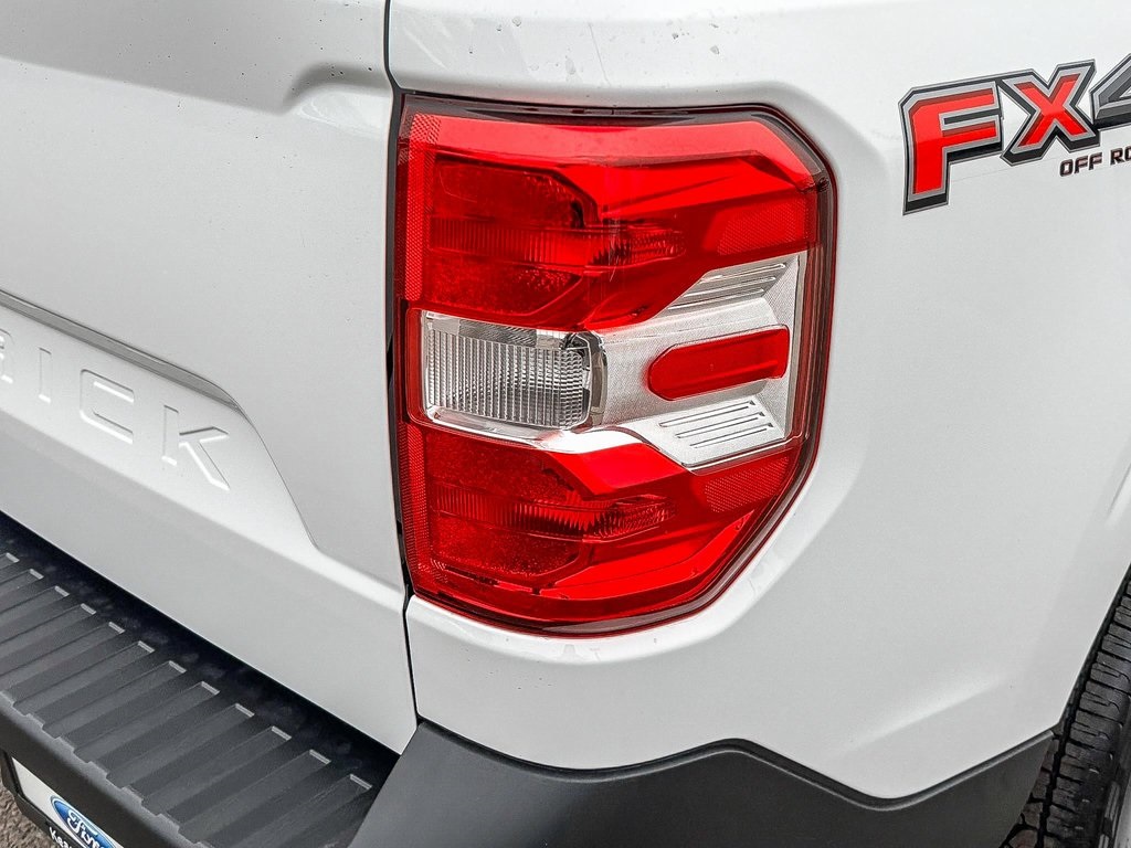 2025 Ford Maverick XLT photo 9