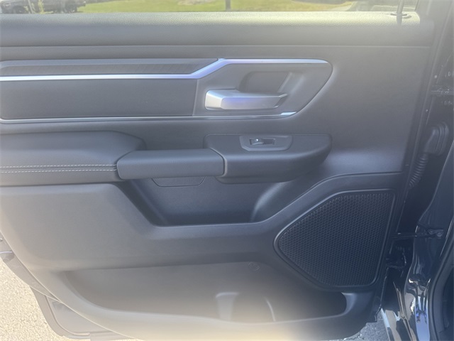2025 Ram 1500 Big Horn photo 14