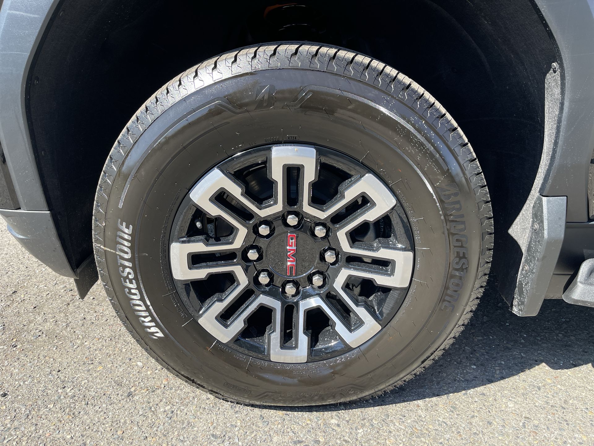2026 Gmc Sierra Elevation photo 28