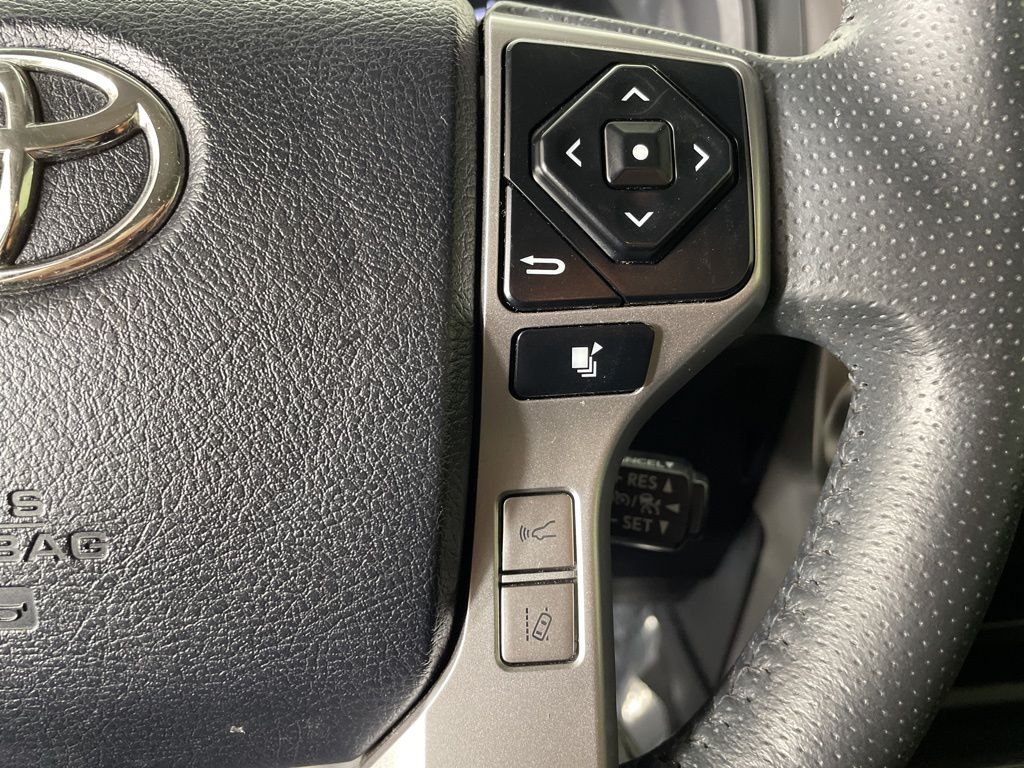 2023 Toyota 4Runner SR5 photo 25