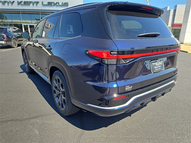 2025 Lexus TX 500h F SPORT Performance Premium photo 3