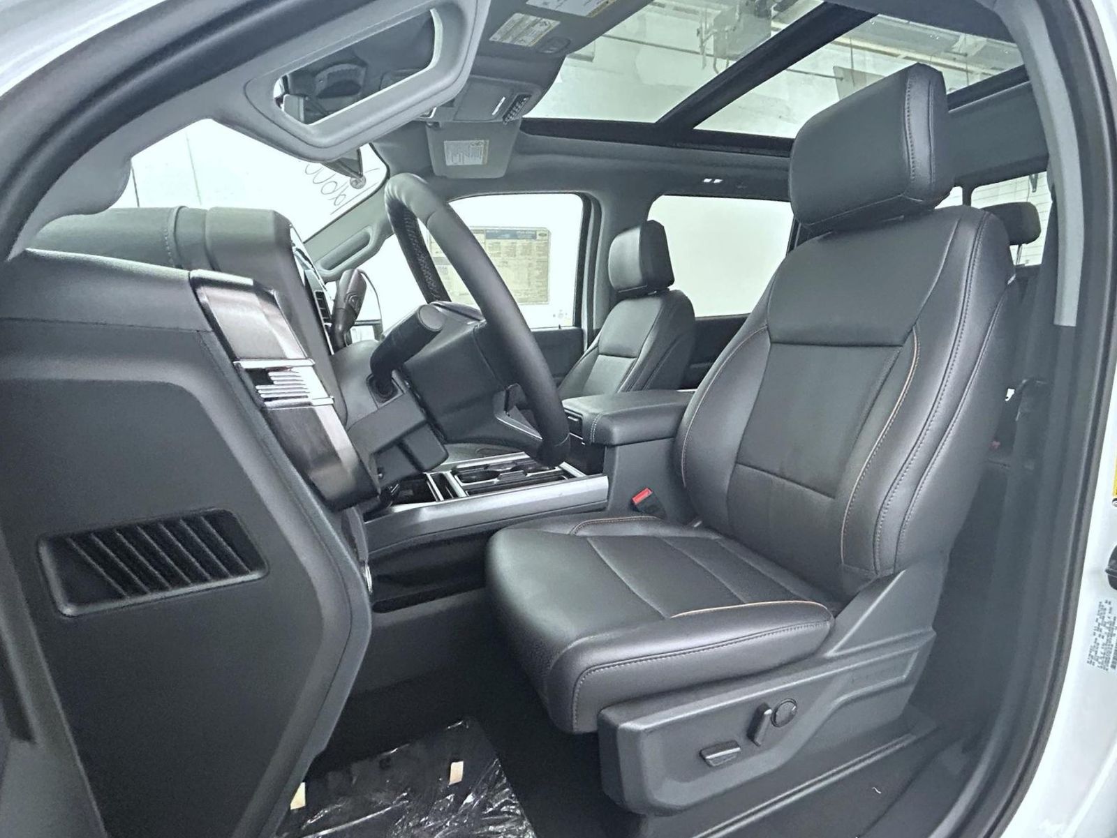 2026 Ford F-350 photo 10
