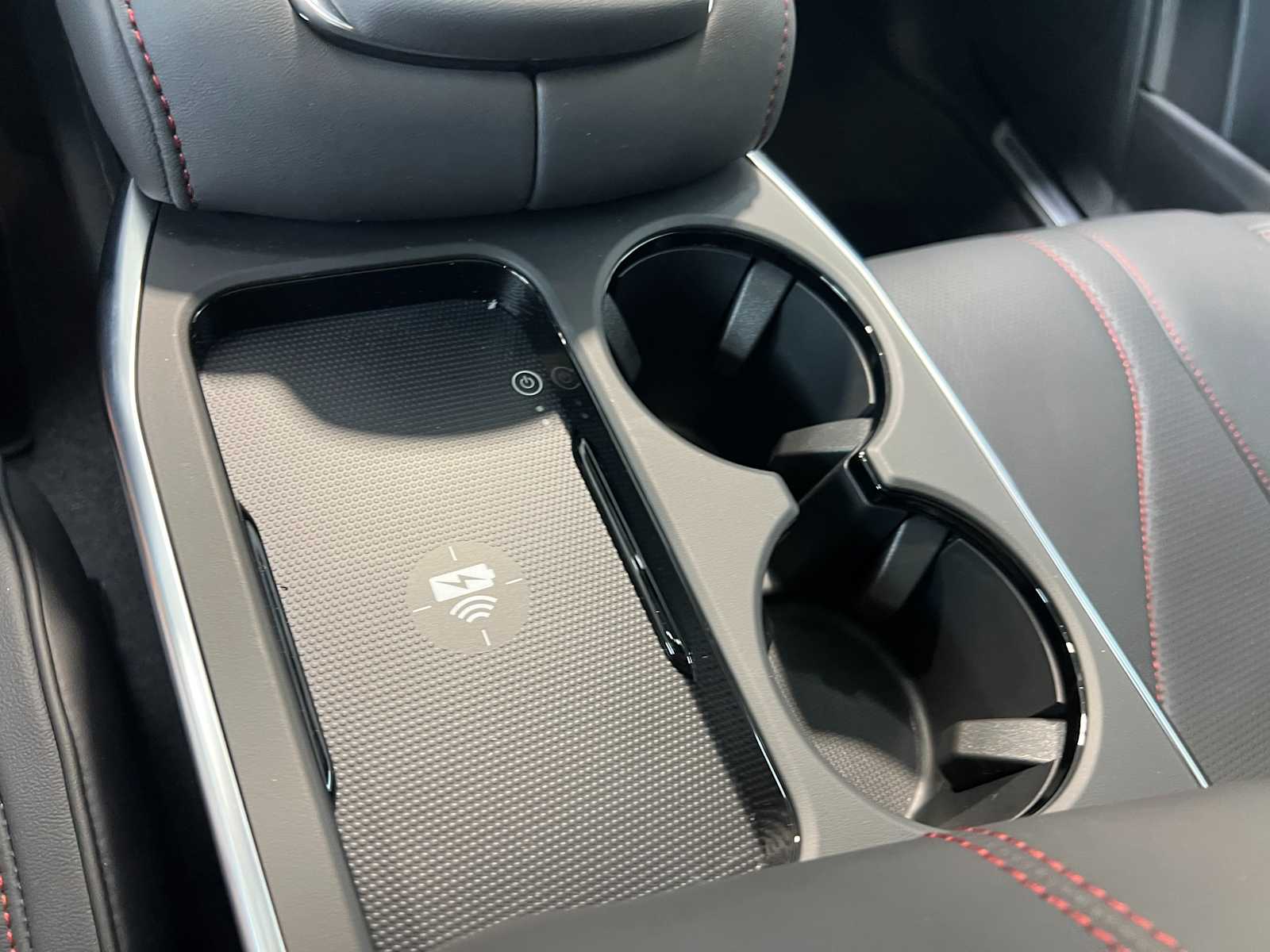 2025 Acura RDX A-Spec Advance photo 28