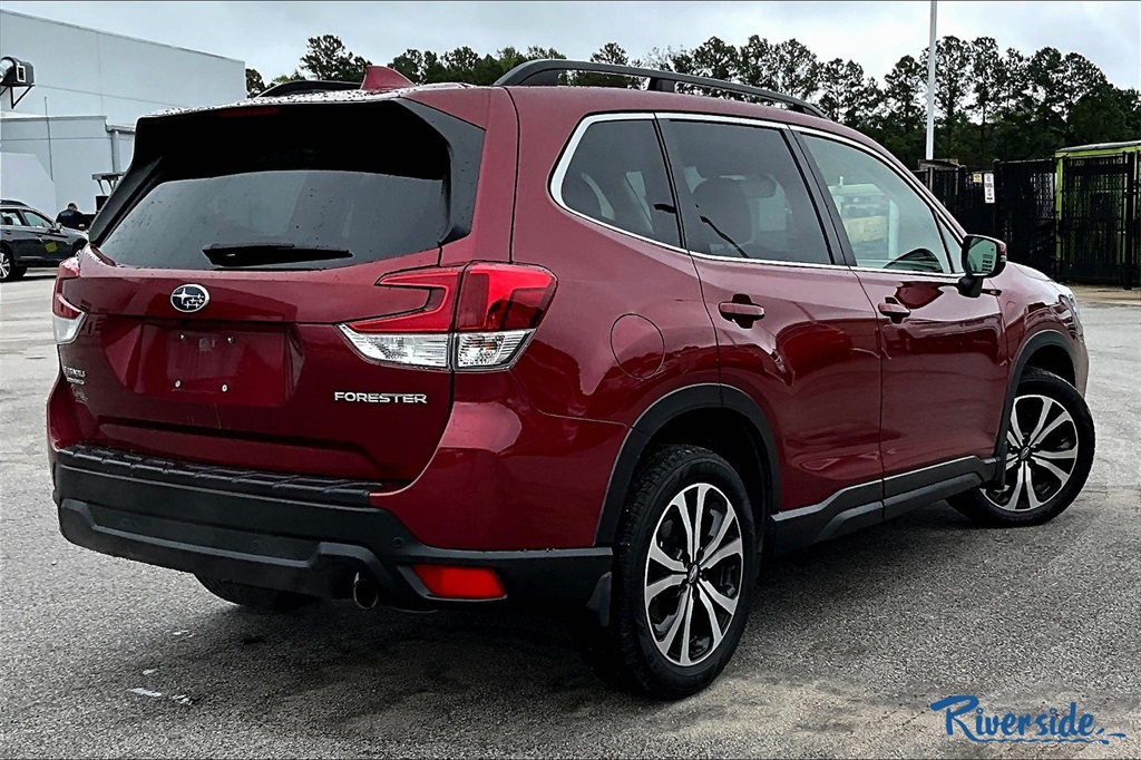 2021 Subaru Forester Limited photo 4