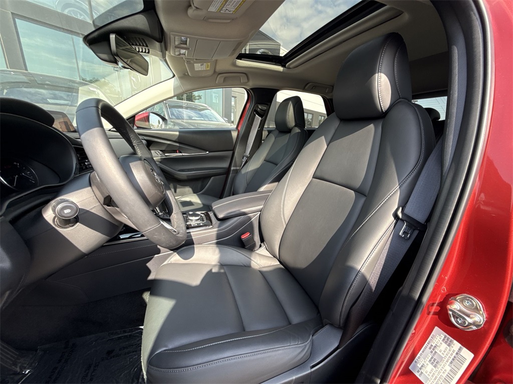 2025 Mazda CX-30 2.5 S Preferred photo 10