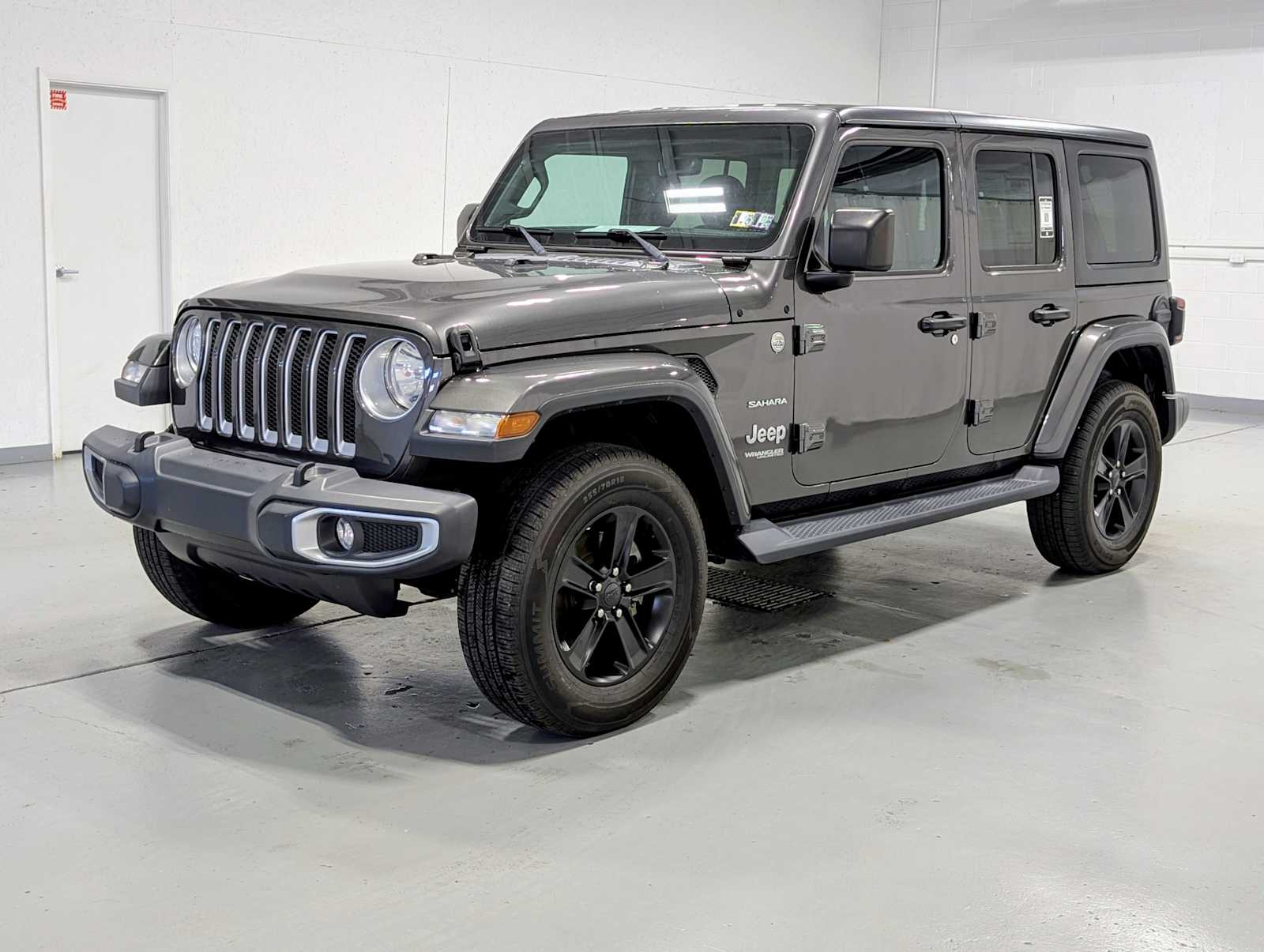 Pre-Owned 2018 Jeep Wrangler Unlimited Sahara Sport Utility in