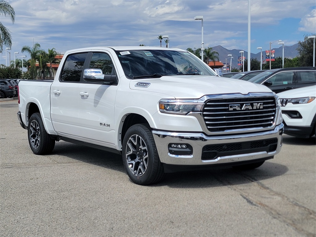 2026 RAM Ram 1500 Pickup Laramie's photo