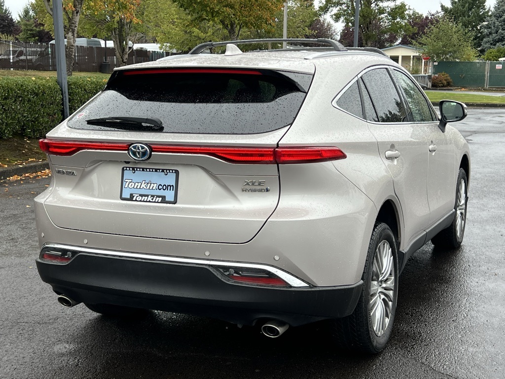 2022 Toyota Venza XLE photo 7