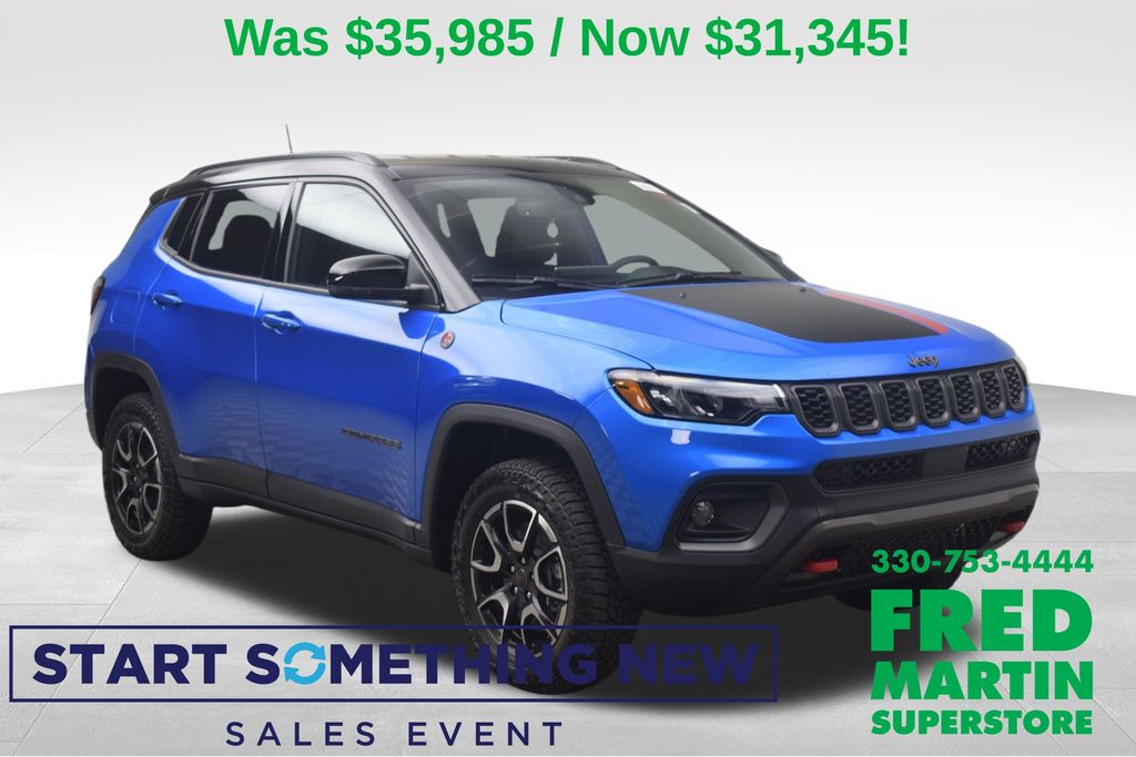 2026 Jeep Compass Trailhawk's photo