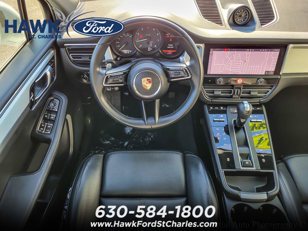 2024 PORSCHE MACAN - Image 12