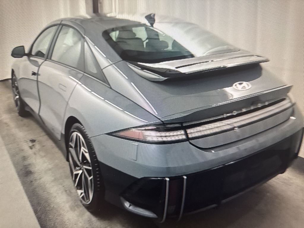 Used 2023 Hyundai IONIQ 6 SEL with VIN KMHM34AA8PA053133 for sale in Portland, OR