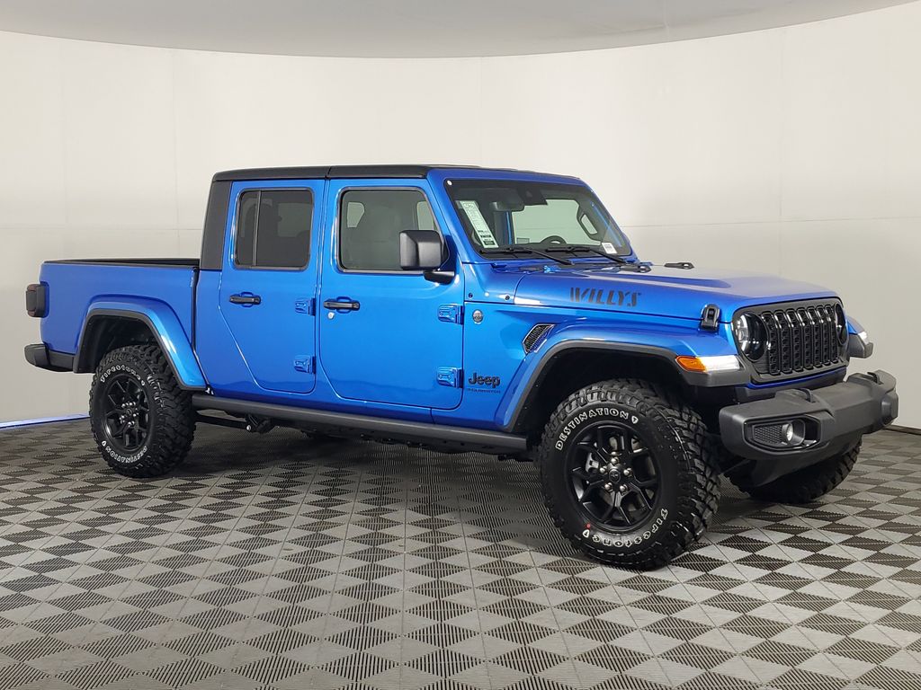 2025 Jeep Gladiator Willys photo 2