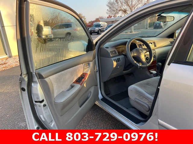 2008 Toyota Corolla S photo 4