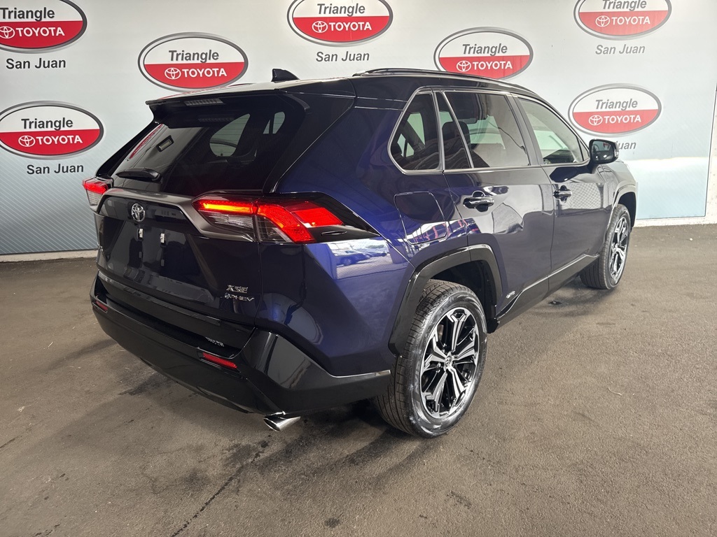 2025 Toyota RAV4 Hybrid XSE photo 4