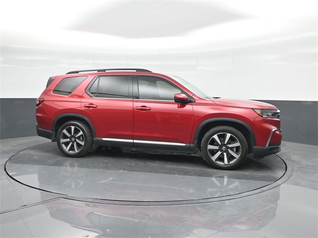 2025 Honda Pilot Touring photo 4