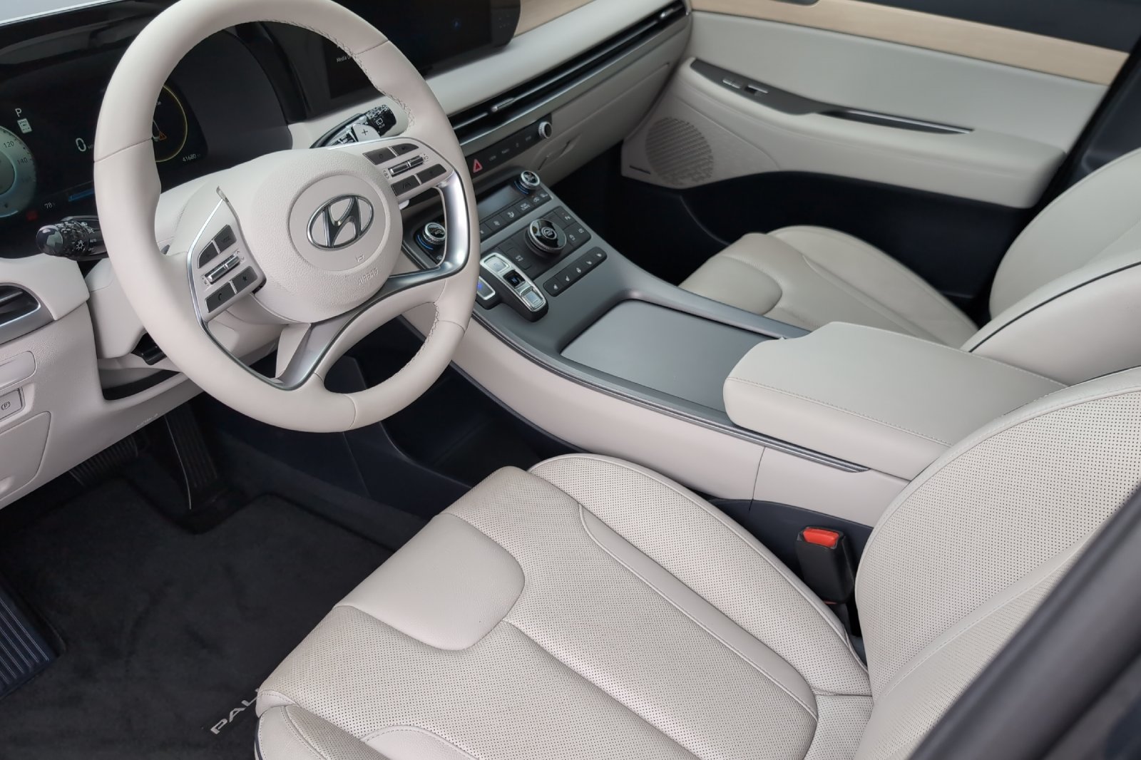 2023 Hyundai Palisade Limited photo 9